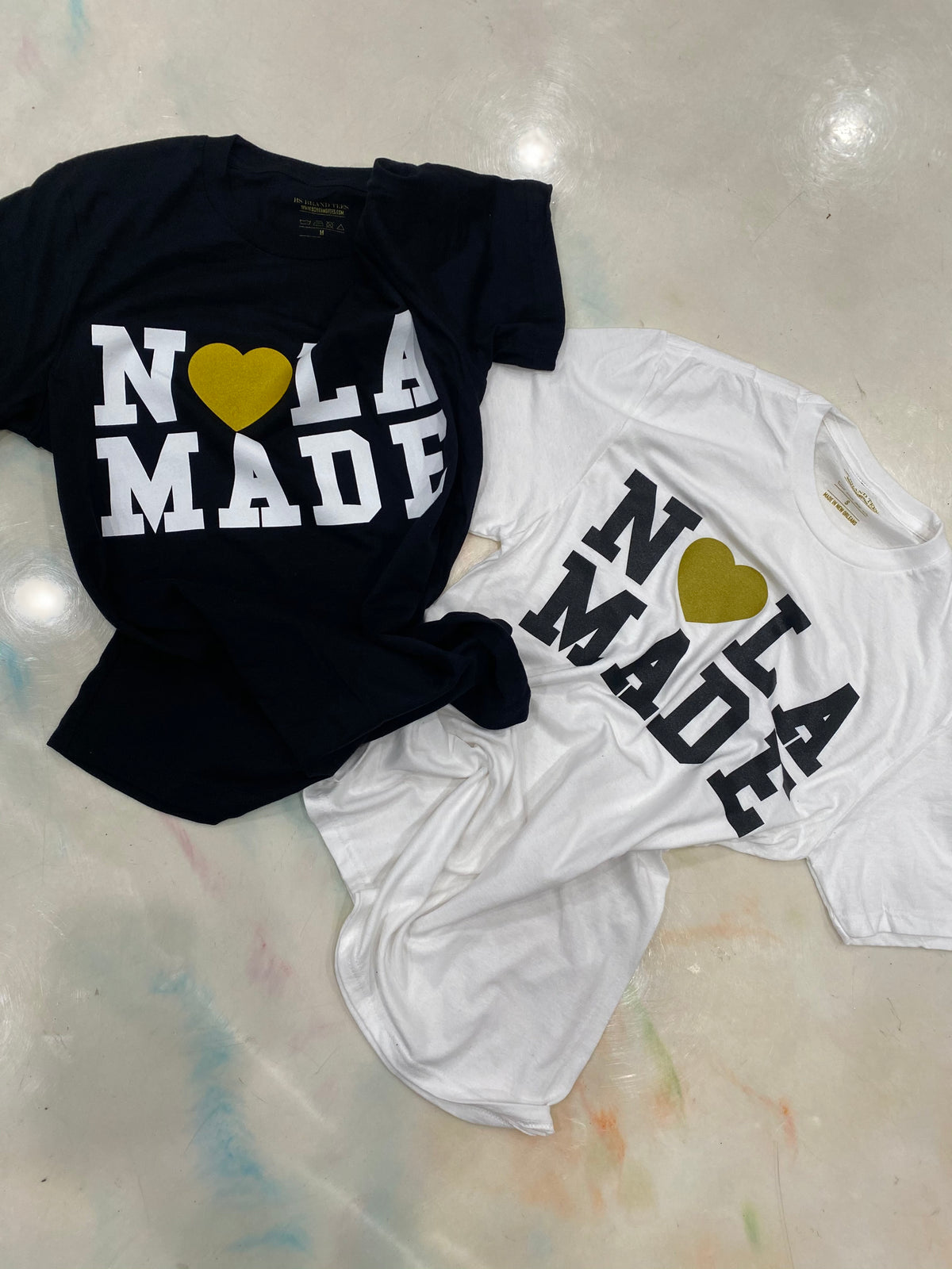 Load image into Gallery viewer, Nola Made Tee
